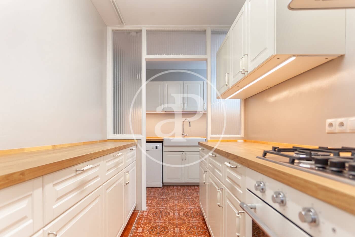 4 makuuhuone Huoneisto vuokrattavana paikassa Valencia kaupunki - 2 500 € (Ref: 9362691)