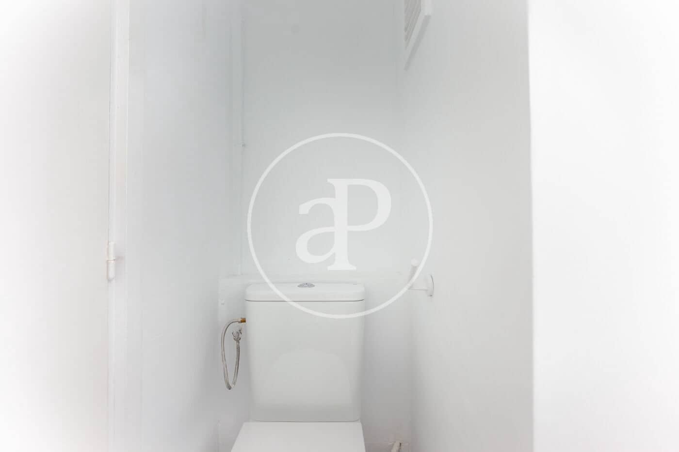 4 makuuhuone Huoneisto vuokrattavana paikassa Valencia kaupunki - 2 500 € (Ref: 9362691)