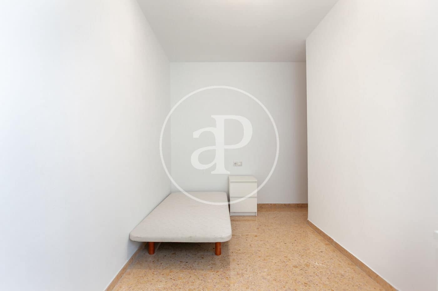 4 makuuhuone Huoneisto vuokrattavana paikassa Valencia kaupunki - 2 500 € (Ref: 9362691)