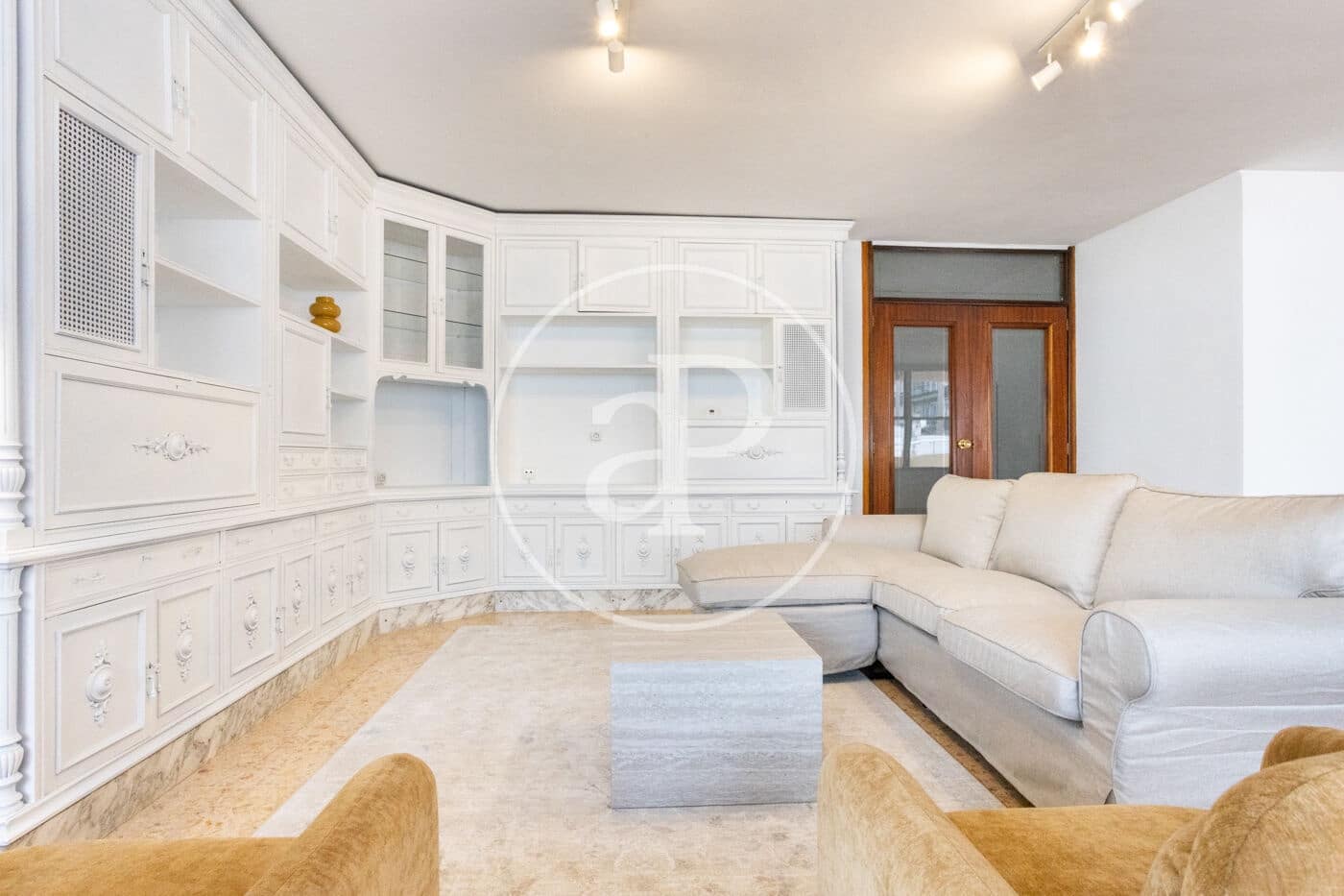 4 makuuhuone Huoneisto vuokrattavana paikassa Valencia kaupunki - 2 700 € (Ref: 9362691)