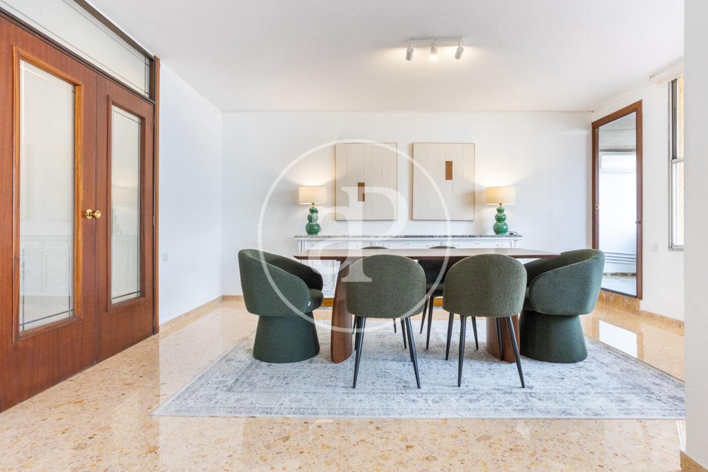 4 makuuhuone Huoneisto vuokrattavana paikassa Valencia kaupunki - 2 700 € (Ref: 9362691)