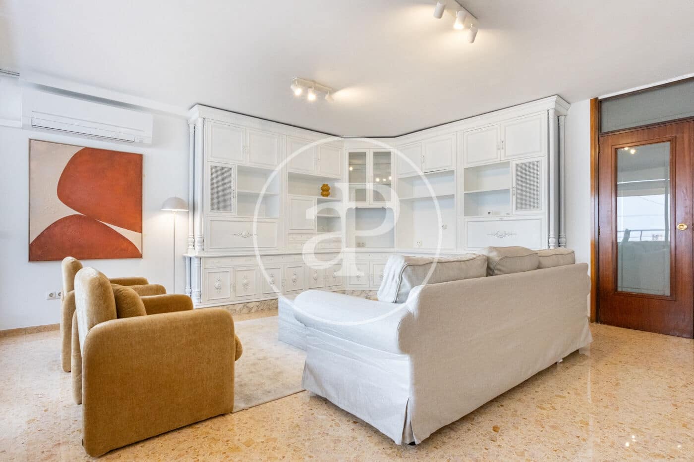 4 makuuhuone Huoneisto vuokrattavana paikassa Valencia kaupunki - 2 700 € (Ref: 9362691)