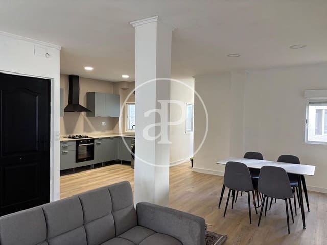 4 bedroom Apartment for rent in La Creu del Grau, Valencia city - € 1,500 (Ref: 9367635)