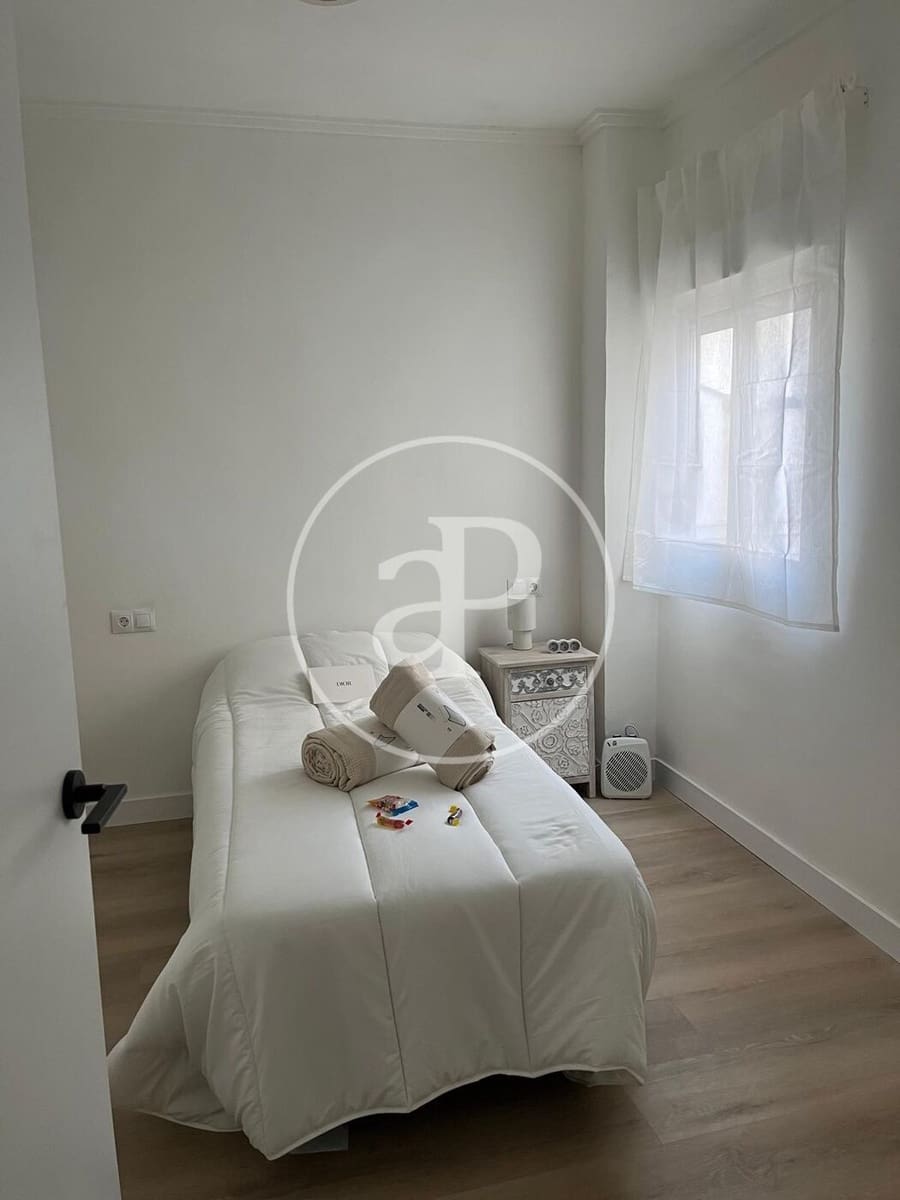 4 bedroom Apartment for rent in Valencia city - € 1,550 (Ref: 9367635)