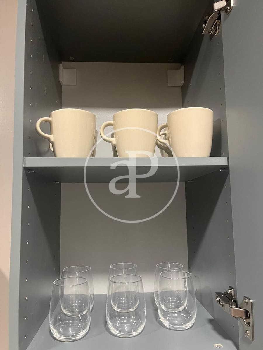 4 bedroom Apartment for rent in Valencia city - € 1,550 (Ref: 9367635)