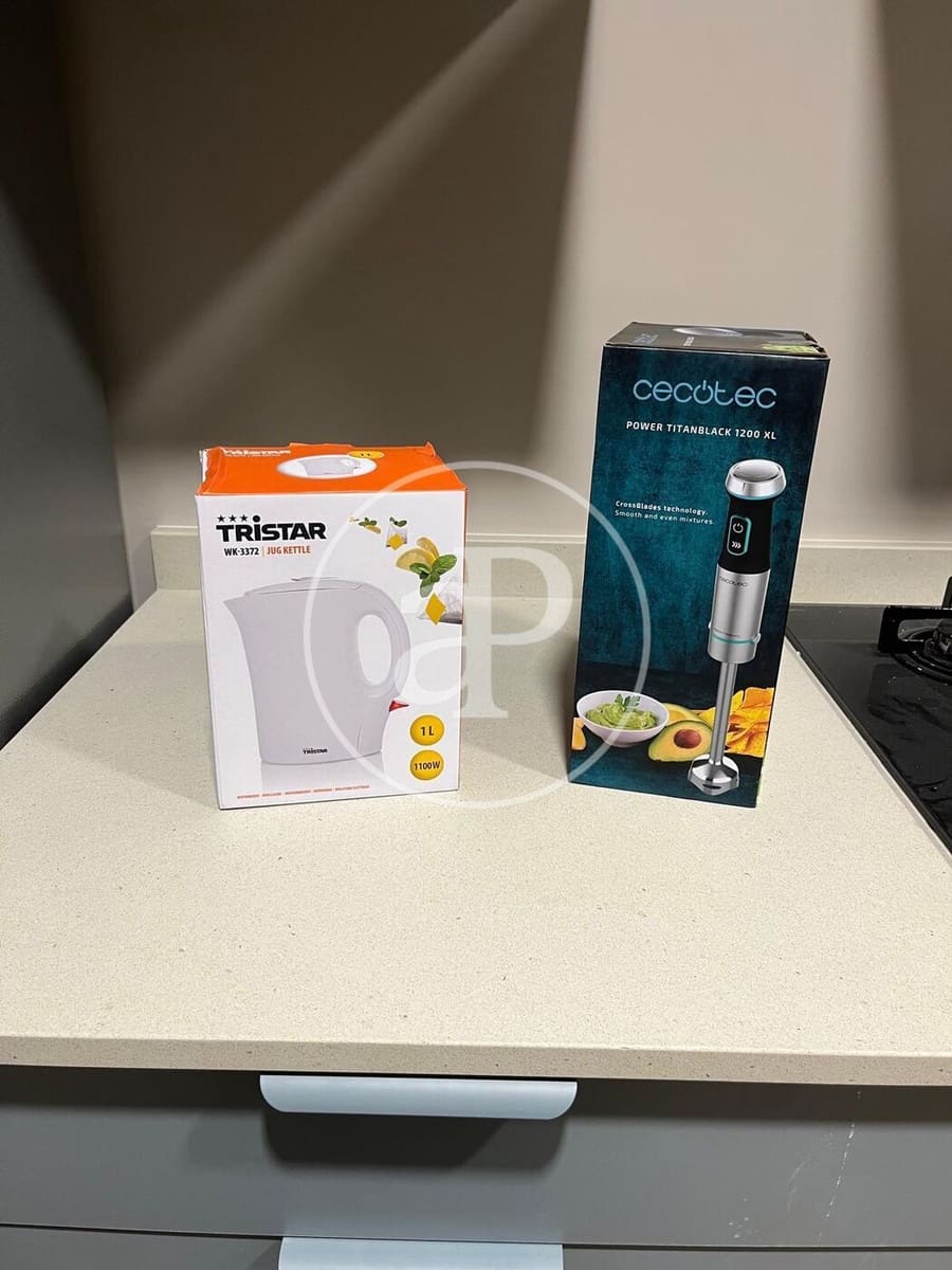 4 bedroom Apartment for rent in Valencia city - € 1,550 (Ref: 9367635)