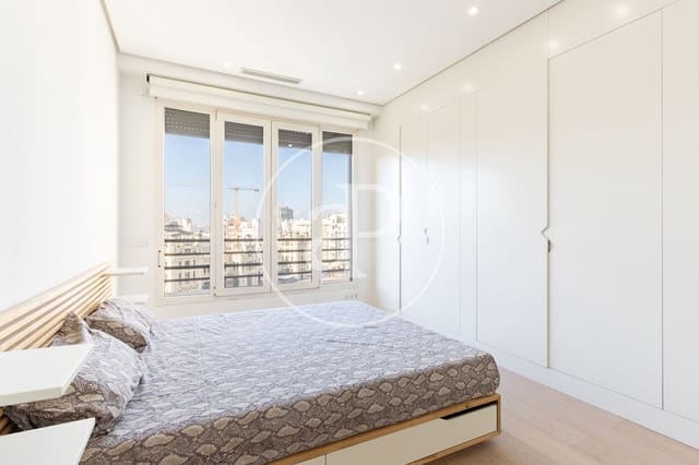 Appartement de 2 chambres à louer à Sant Francesc, Valence ville - 2 500 € (Ref: 9367637)