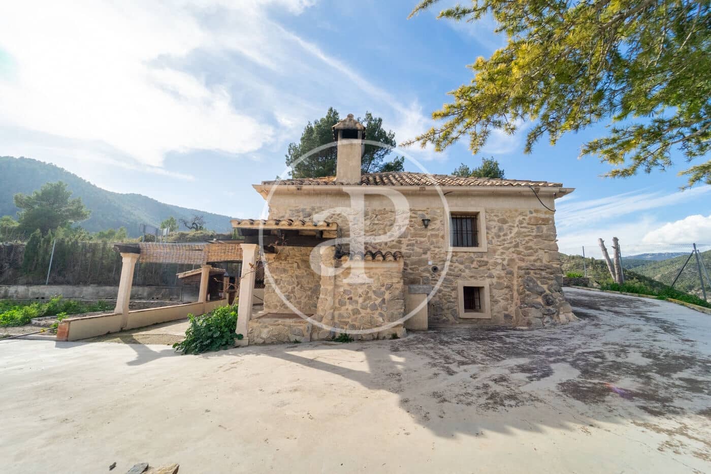 2 sovrum Villa till salu i Alcoy / Alcoi med pool - 220 000 € (Ref: 9367638)