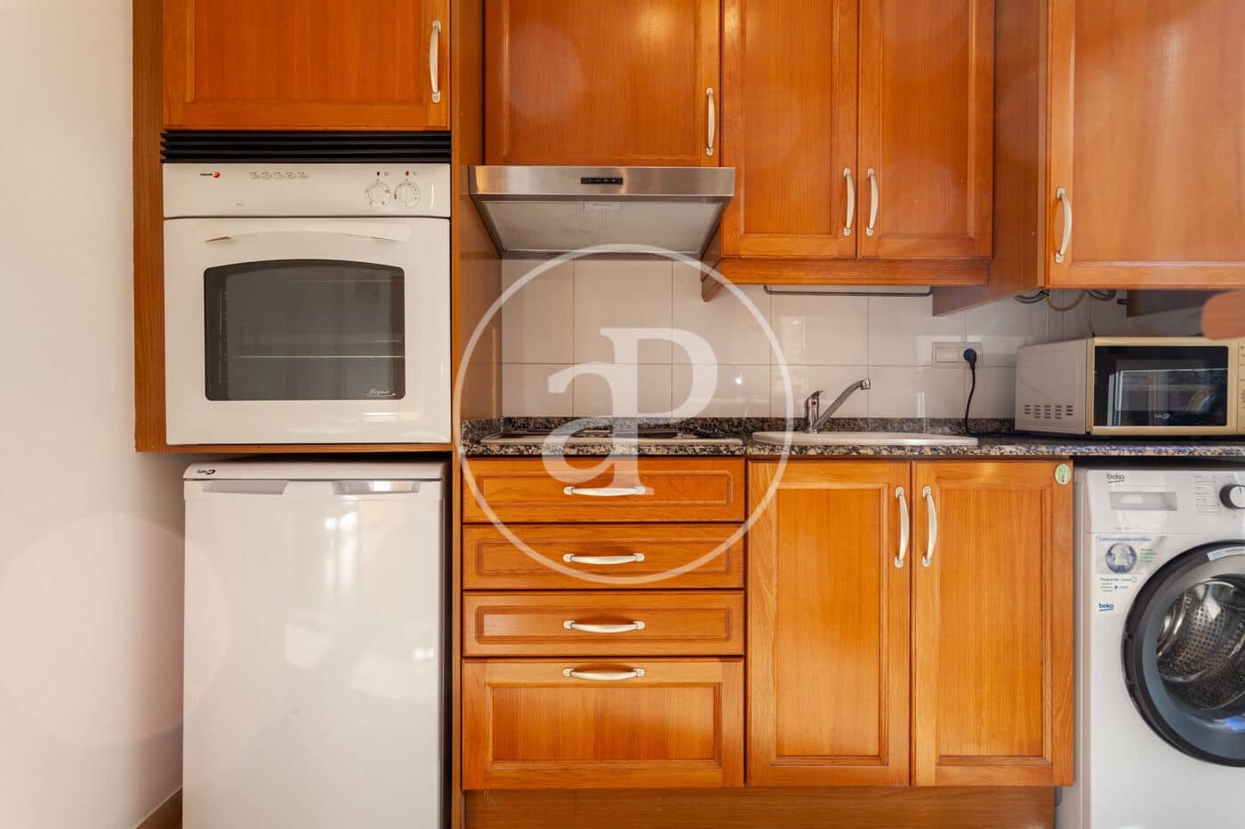 1 Zimmer Villa zu vermieten in Valencia Stadt - 950 € (Ref: 9372041)