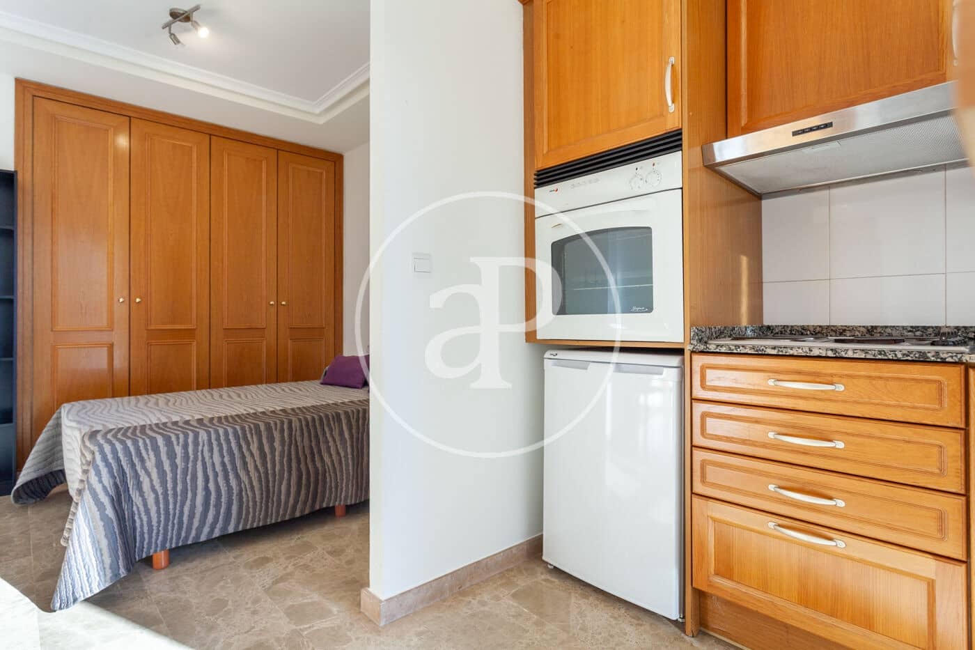 1 Zimmer Villa zu vermieten in Valencia Stadt - 950 € (Ref: 9372041)