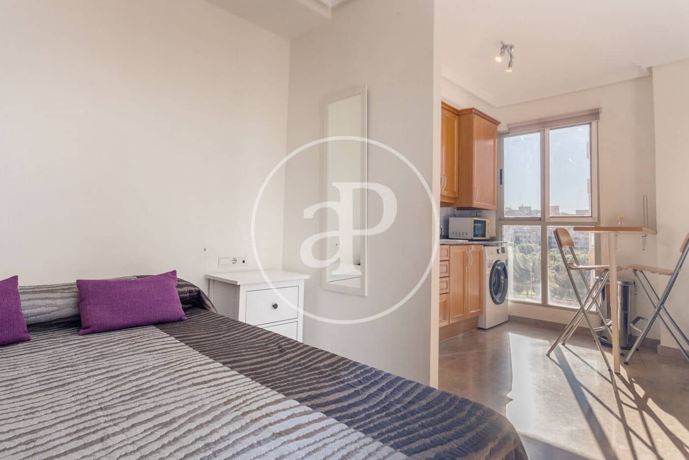 1 Zimmer Villa zu vermieten in Valencia Stadt - 950 € (Ref: 9372041)