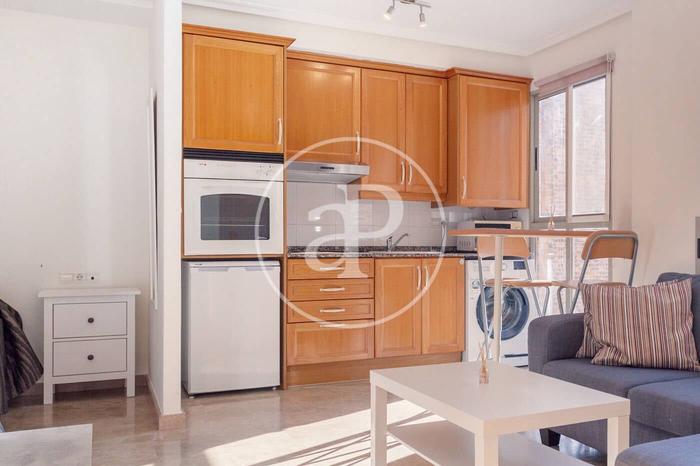 1 Zimmer Villa zu vermieten in Valencia Stadt - 950 € (Ref: 9372041)