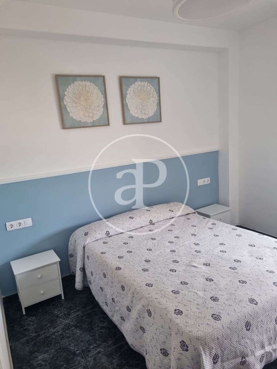 3 bedroom Apartment for sale in Tavernes de la Valldigna - € 235,000 (Ref: 9372044)