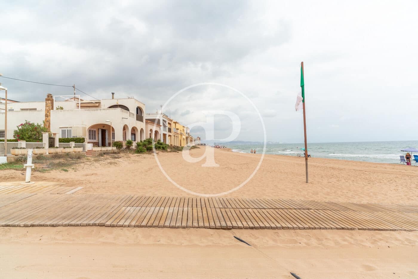 3 bedroom Apartment for sale in Tavernes de la Valldigna - € 235,000 (Ref: 9372044)