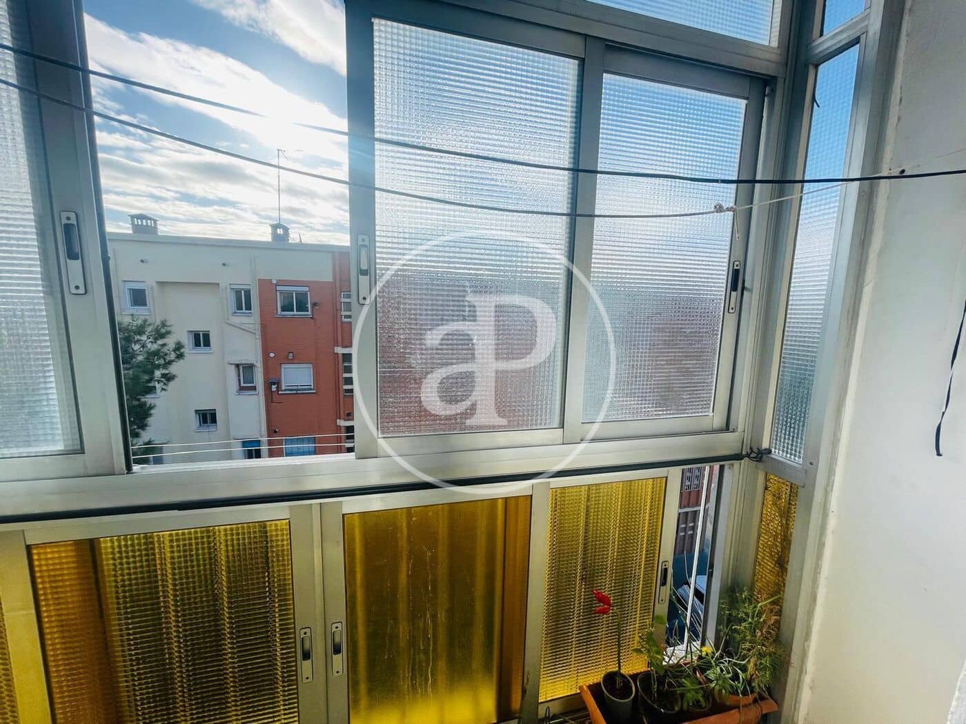 3 slaapkamer Appartement te koop in Valencia stad - € 125.000 (Ref: 9375399)