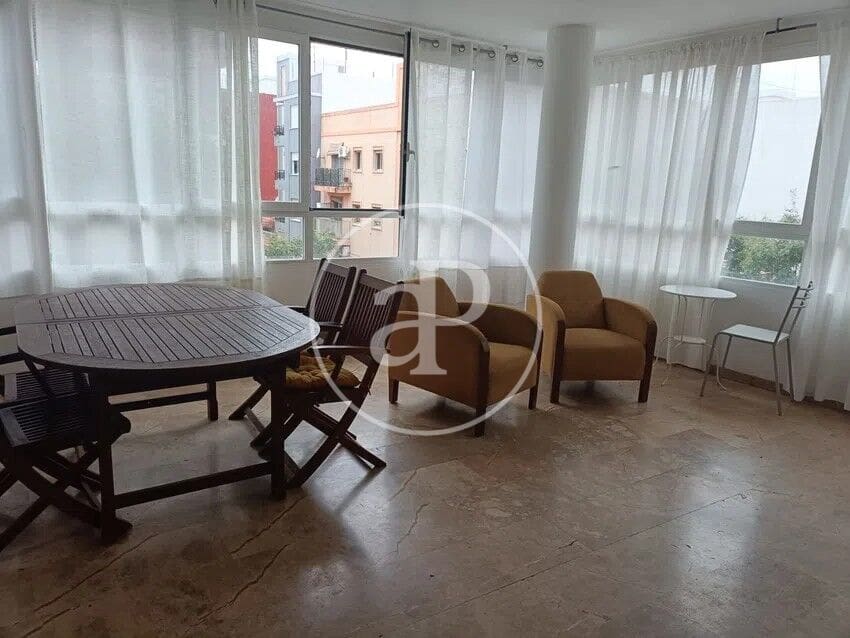2 makuuhuone Huoneisto vuokrattavana paikassa Valencia kaupunki - 1 490 € (Ref: 9375400)