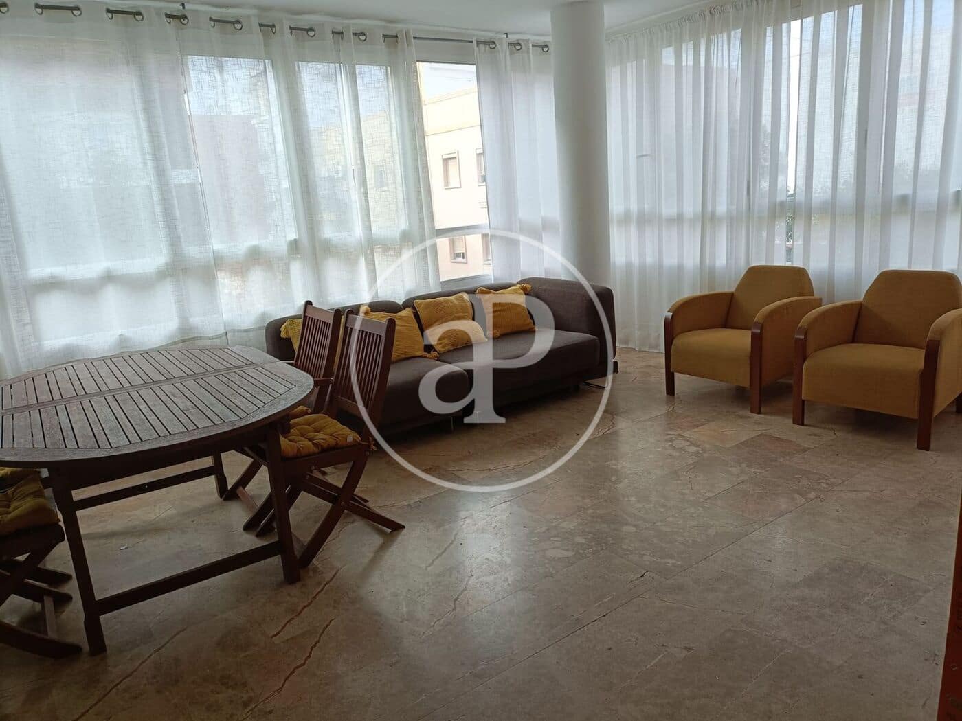 2 makuuhuone Huoneisto vuokrattavana paikassa Valencia kaupunki - 1 490 € (Ref: 9375400)