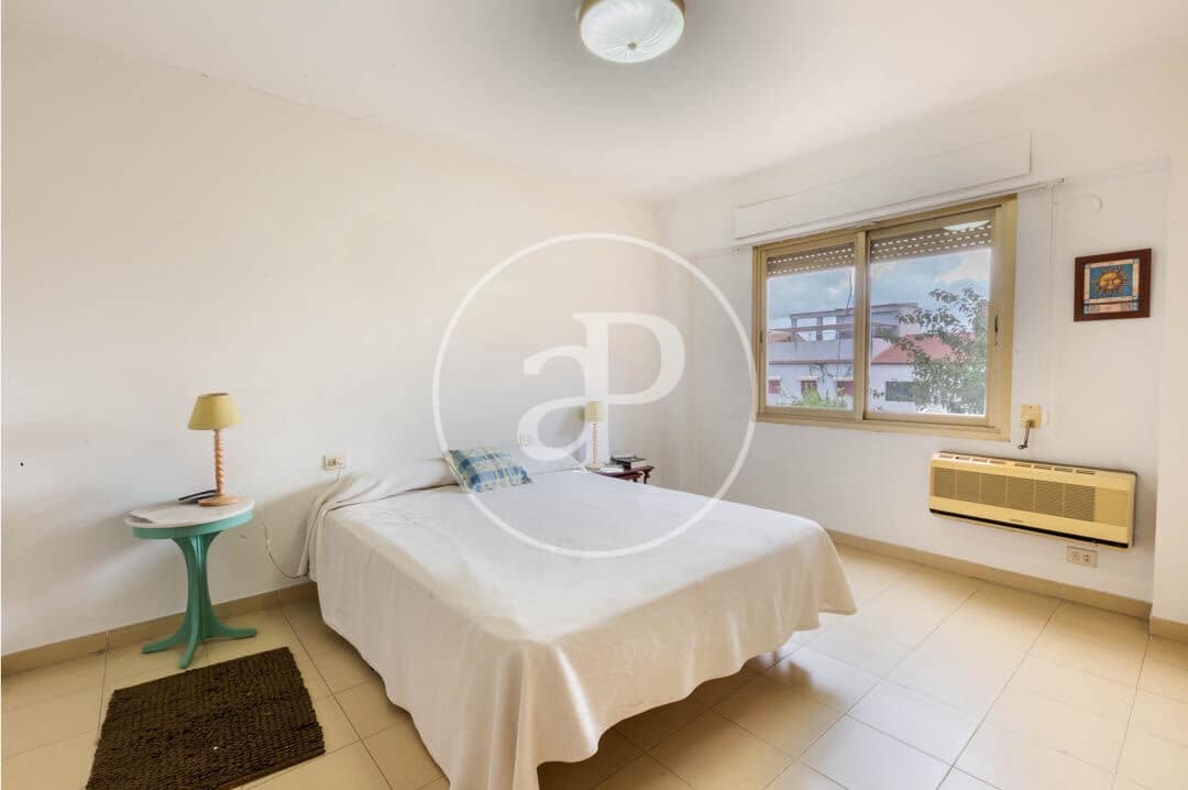 4 sypialnia Willa na sprzedaż w Godella - 650 000 € (Ref: 9375401)