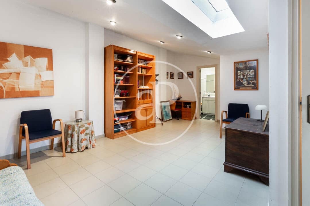 4 sypialnia Willa na sprzedaż w Godella - 650 000 € (Ref: 9375401)