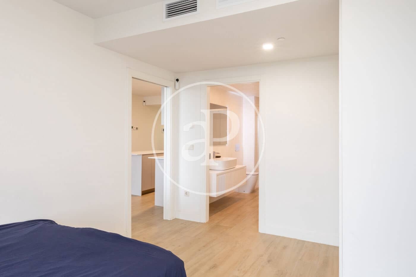 1 bedroom Apartment for sale in Valencia city with pool - € 430,000 (Ref: 9379113)