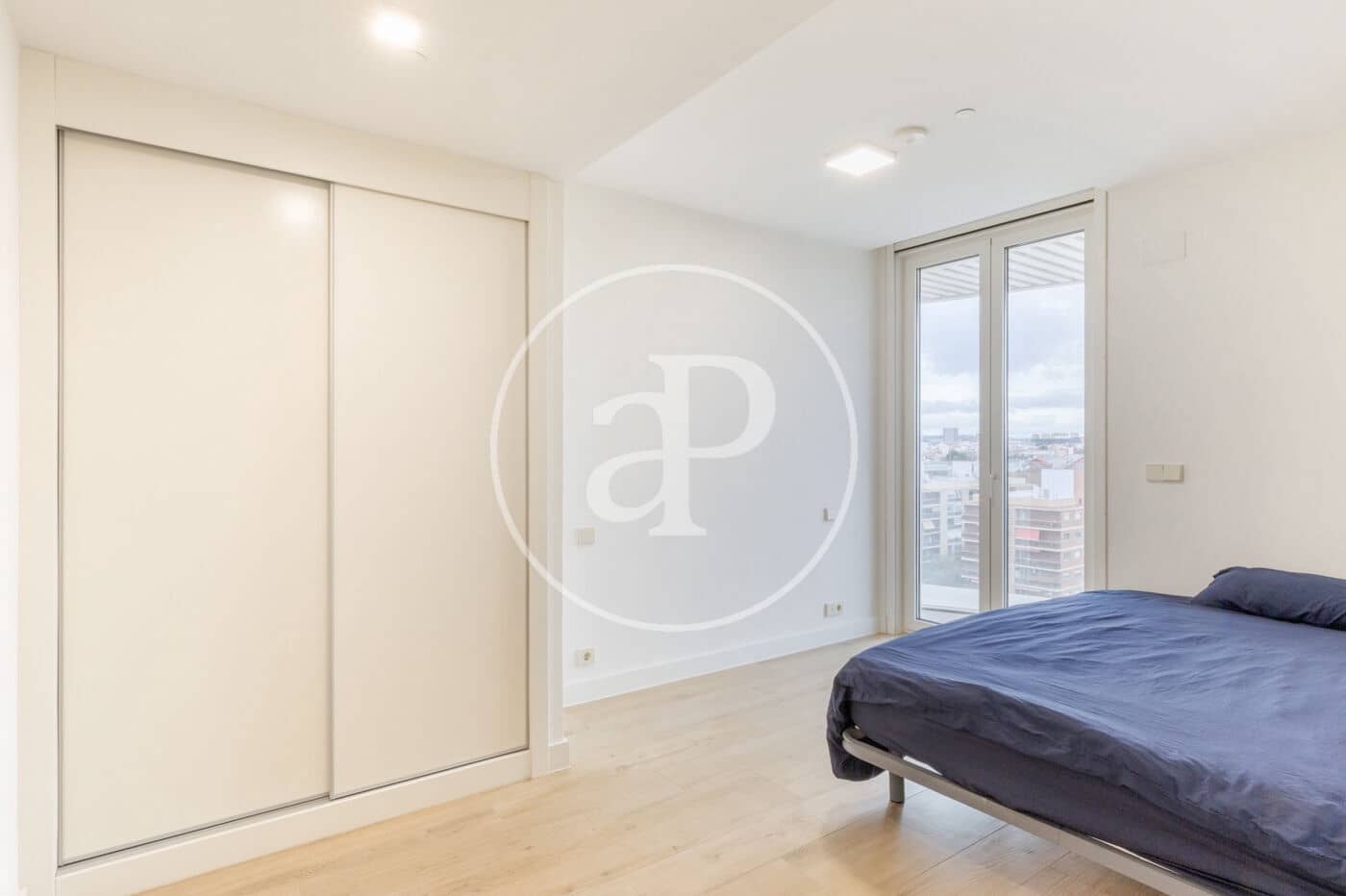 1 bedroom Apartment for sale in Valencia city with pool - € 430,000 (Ref: 9379113)