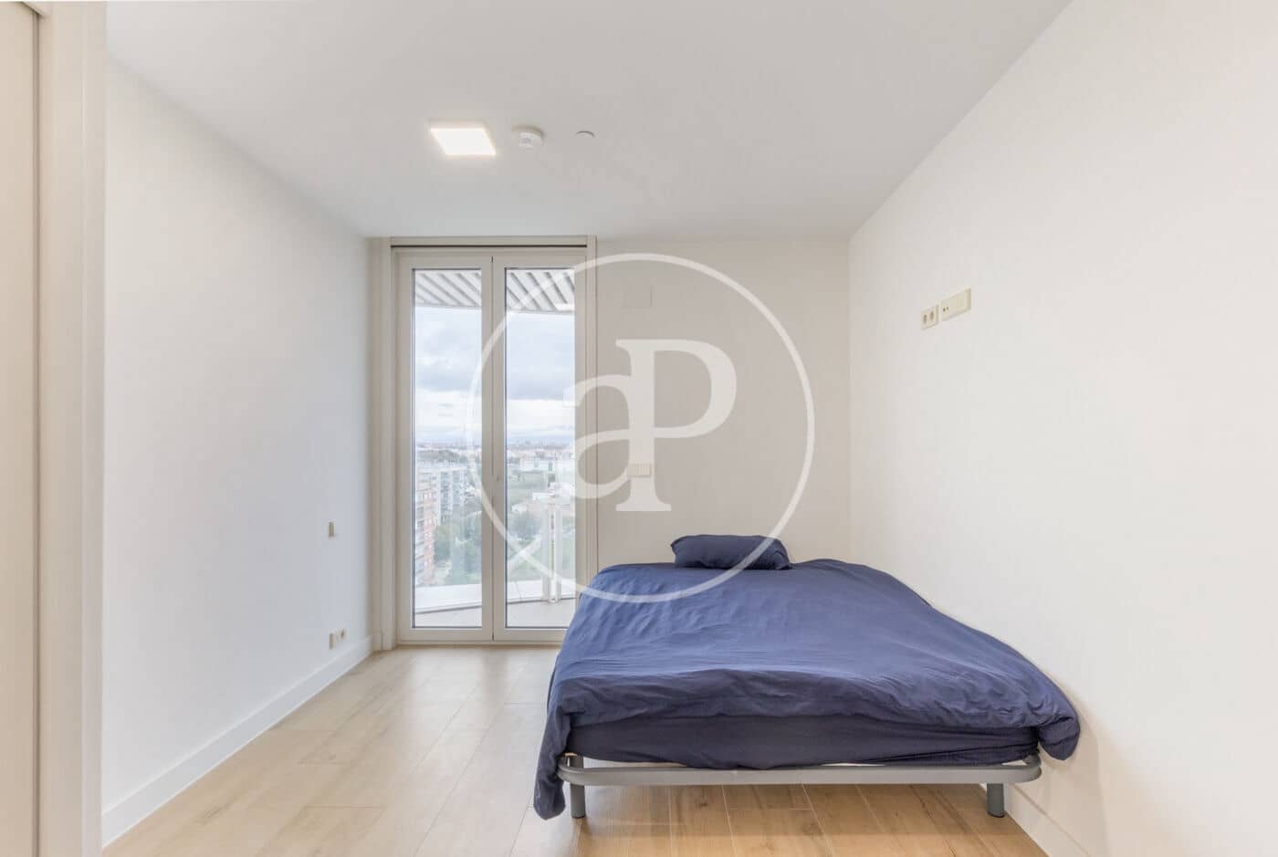 1 bedroom Apartment for sale in Valencia city with pool - € 430,000 (Ref: 9379113)