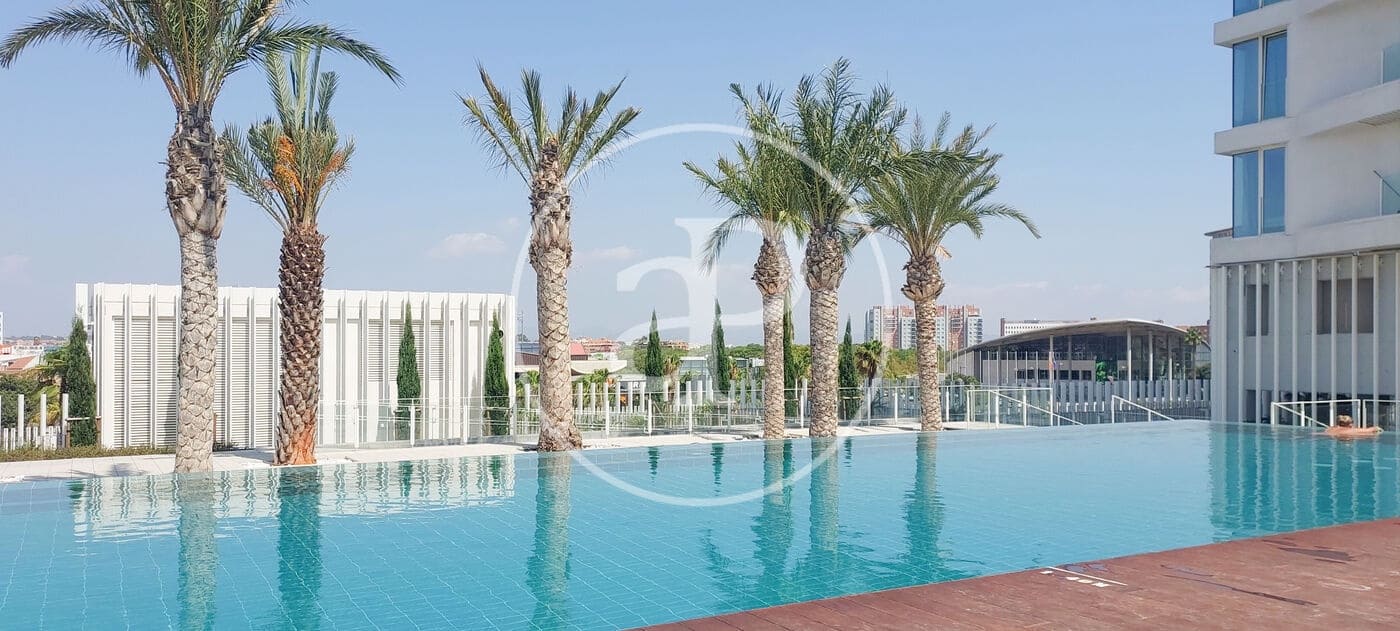 1 bedroom Apartment for sale in Valencia city with pool - € 430,000 (Ref: 9379113)