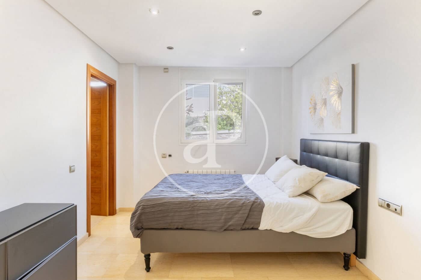 10 soverom Villa til salgs i Calicanto med svømmebasseng - € 1 980 000 (Ref: 9379114)