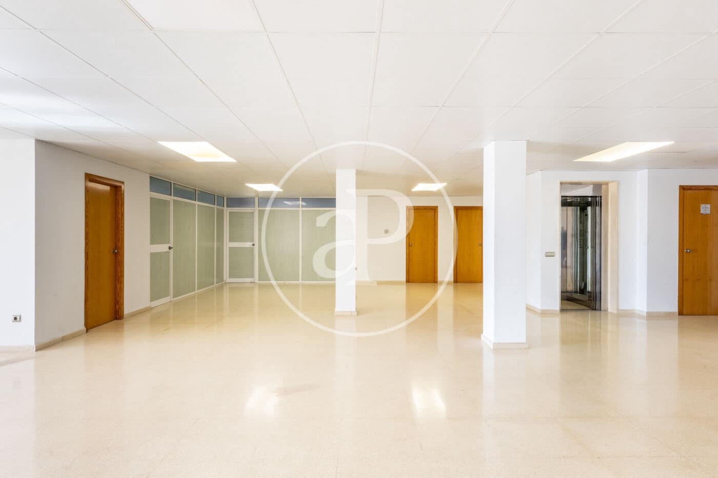 10 soverom Villa til salgs i Calicanto med svømmebasseng - € 1 980 000 (Ref: 9379114)