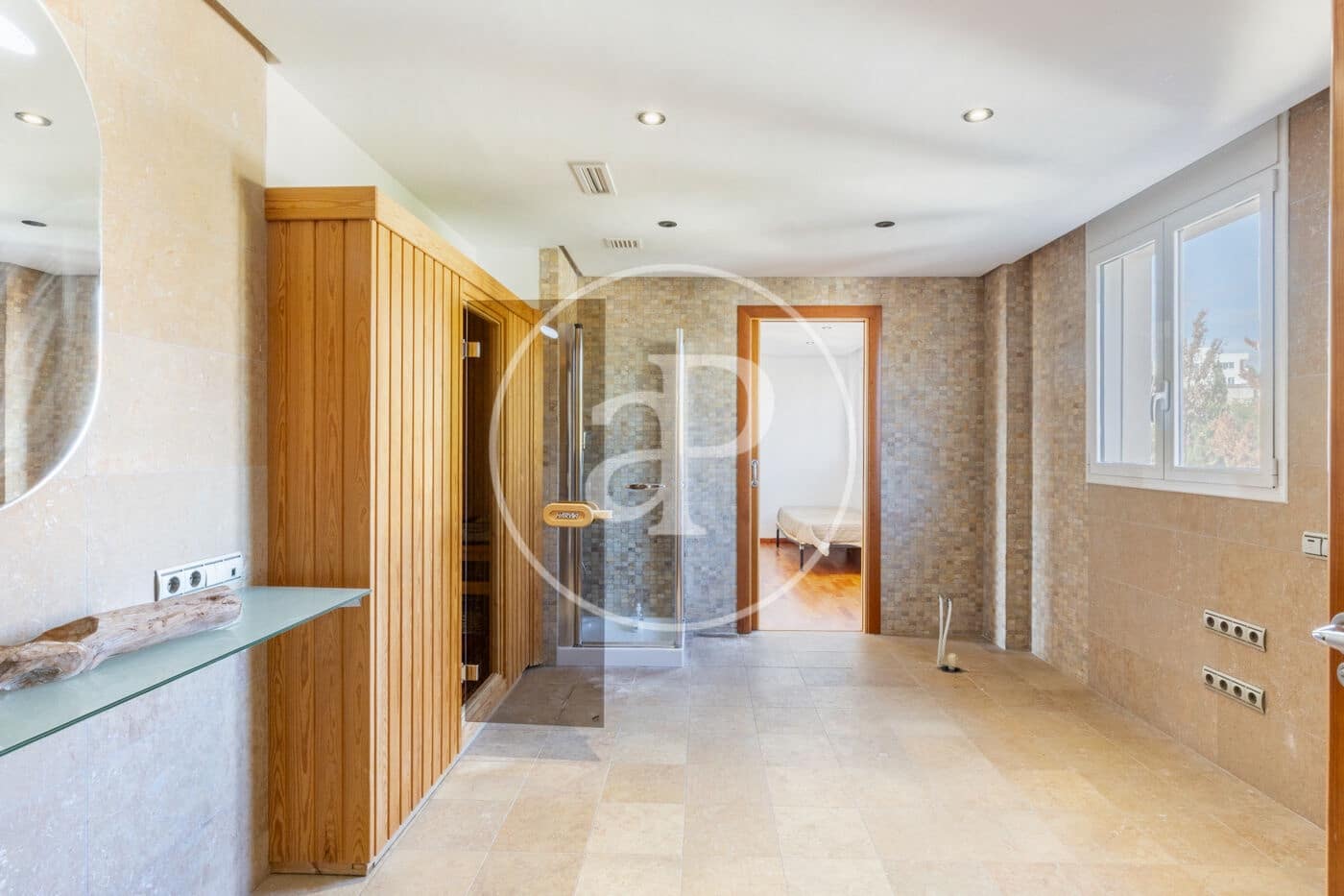 10 soverom Villa til salgs i Calicanto med svømmebasseng - € 1 980 000 (Ref: 9379114)