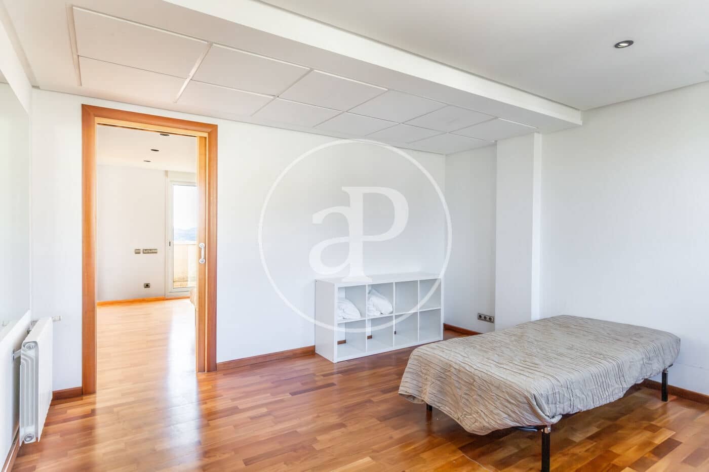 10 soverom Villa til salgs i Calicanto med svømmebasseng - € 1 980 000 (Ref: 9379114)