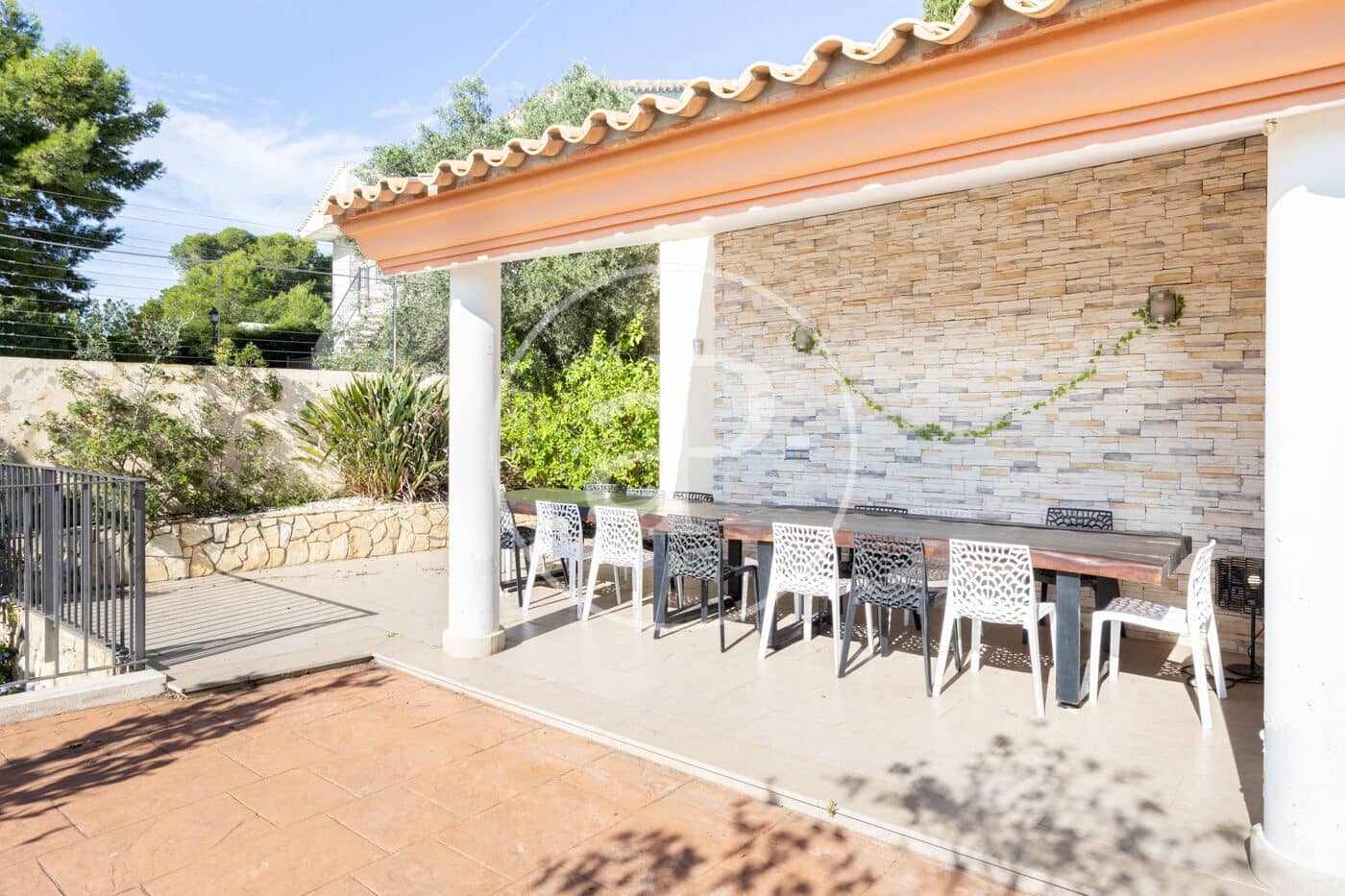 10 soverom Villa til salgs i Calicanto med svømmebasseng - € 1 980 000 (Ref: 9379114)