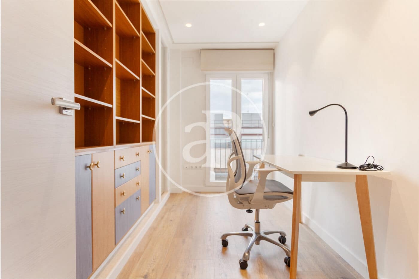 3 sovrum Lägenhet att hyra i Valencia stad - 1 900 € (Ref: 9379116)