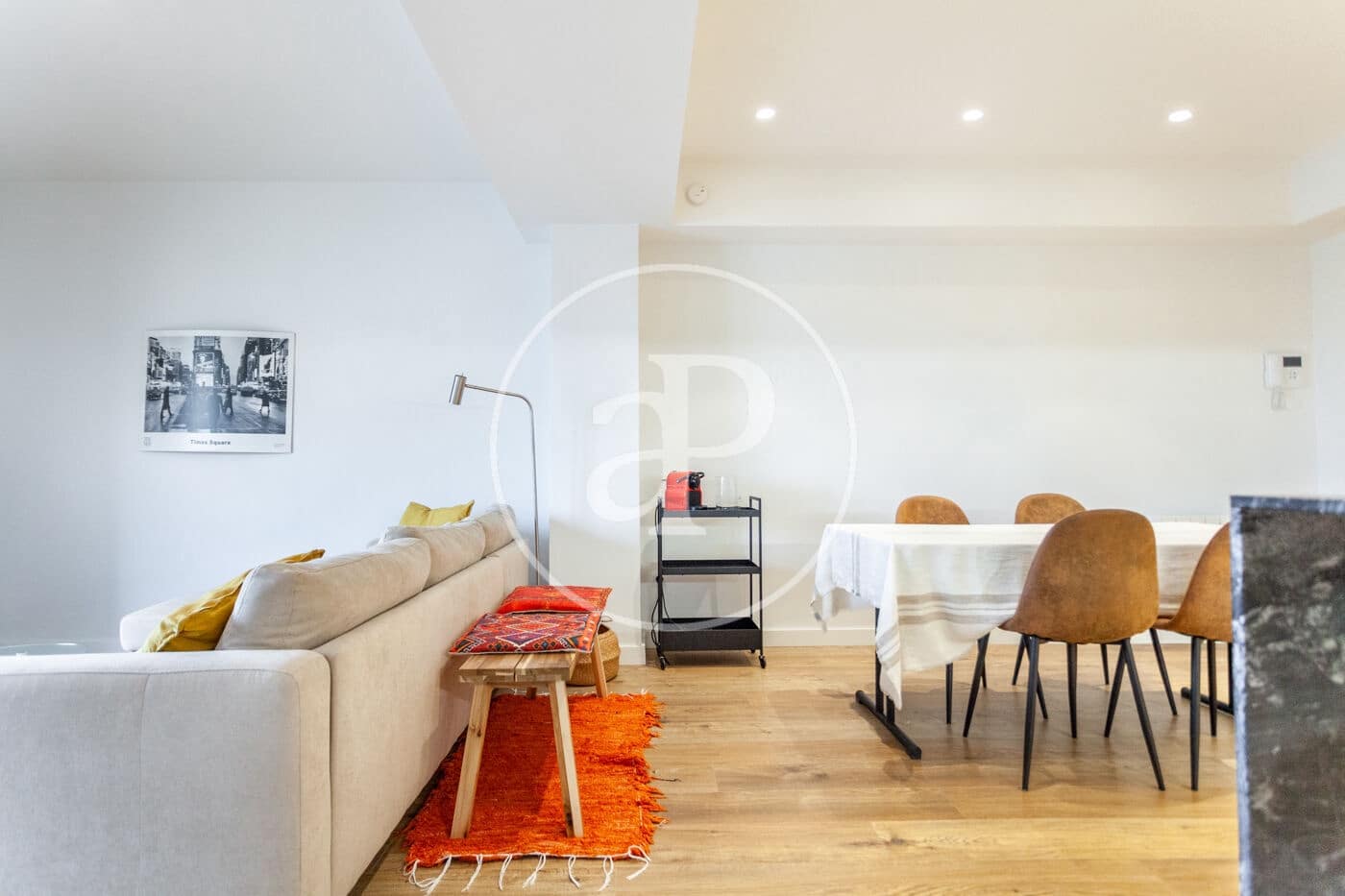 3 sovrum Lägenhet att hyra i Valencia stad - 1 900 € (Ref: 9379116)