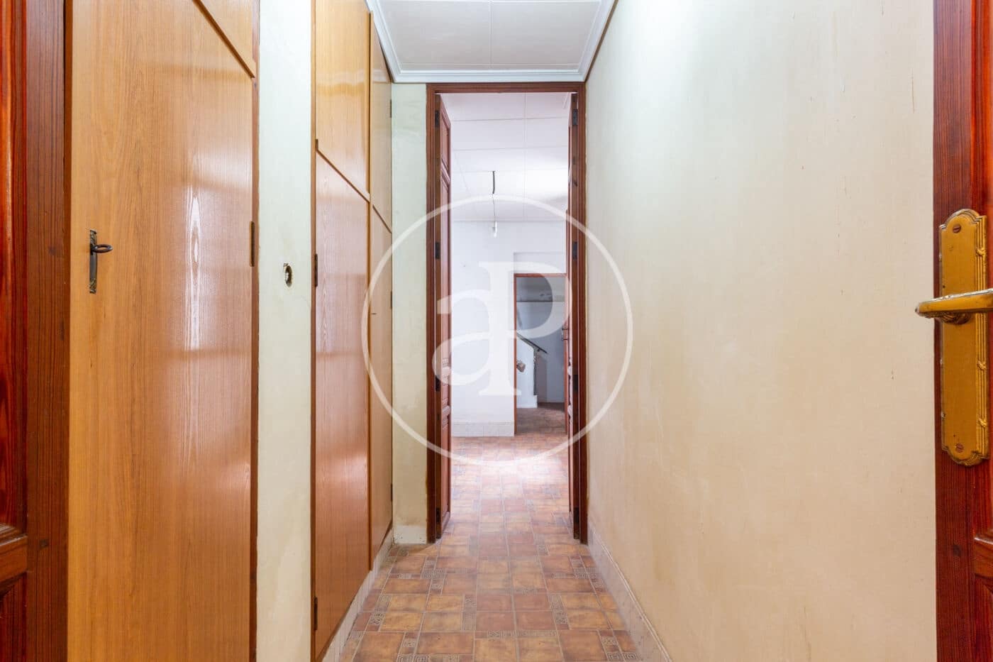 8 bedroom Villa for sale in Burriana / Borriana - € 210,000 (Ref: 9379117)