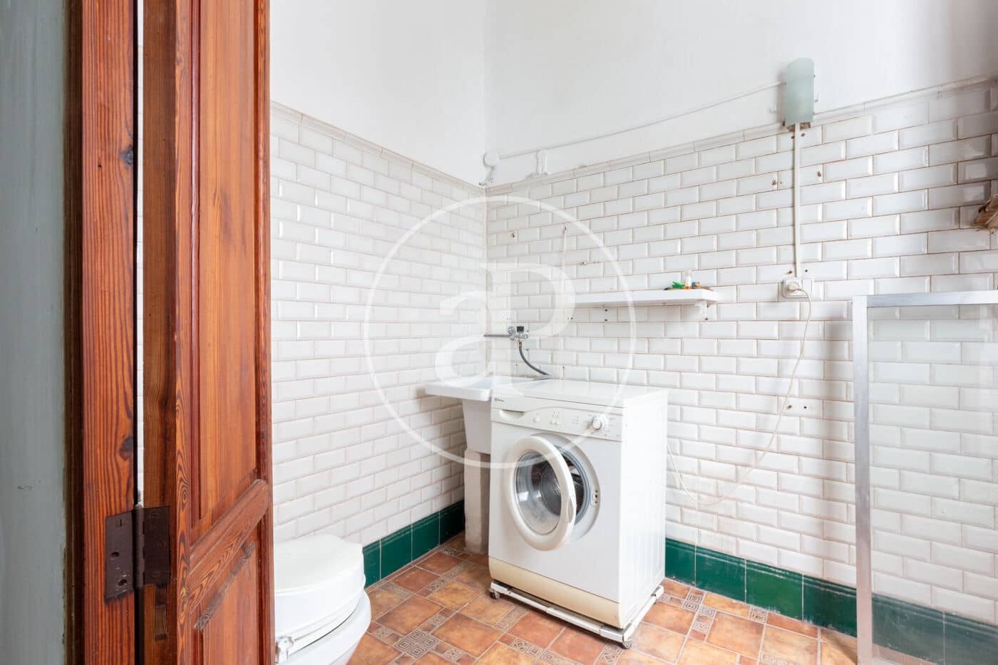 8 bedroom Villa for sale in Burriana / Borriana - € 210,000 (Ref: 9379117)