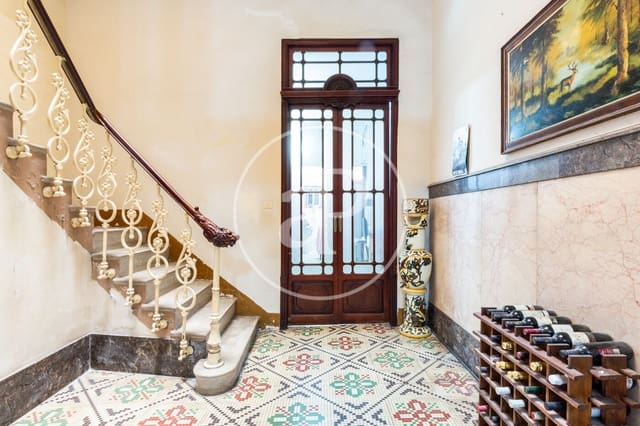 8 bedroom Villa for sale in Burriana / Borriana - € 210,000 (Ref: 9379117)