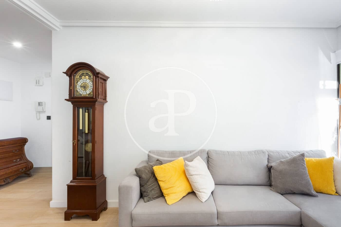 2 makuuhuone Huoneisto vuokrattavana paikassa Valencia kaupunki - 1 350 € (Ref: 9383013)