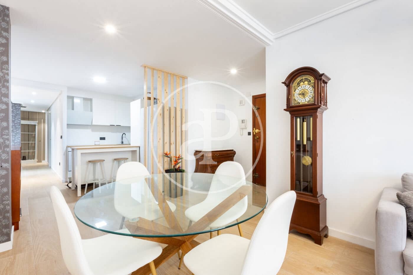 2 makuuhuone Huoneisto vuokrattavana paikassa Valencia kaupunki - 1 350 € (Ref: 9383013)