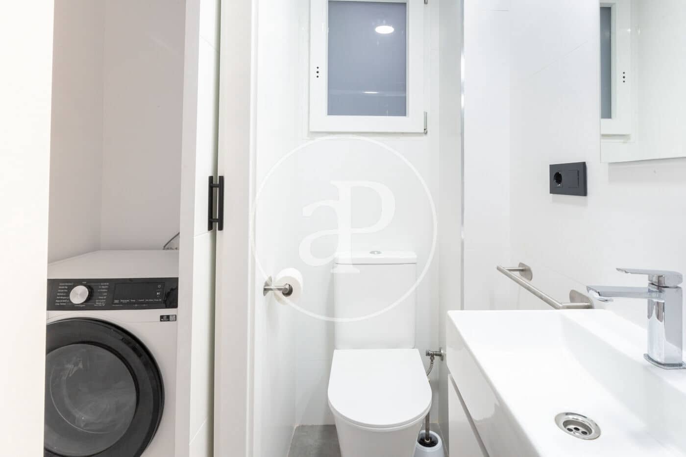 2 makuuhuone Huoneisto vuokrattavana paikassa Valencia kaupunki - 1 350 € (Ref: 9383013)