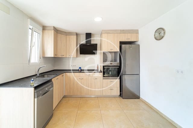 7 Zimmer Villa zu verkaufen in Alcoy / Alcoi - 215.000 € (Ref: 9383017)