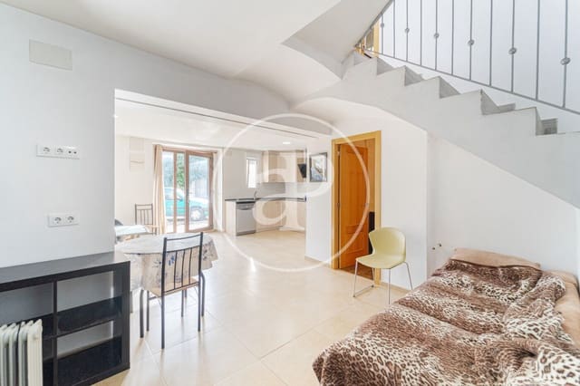 7 Zimmer Villa zu verkaufen in Alcoy / Alcoi - 215.000 € (Ref: 9383017)