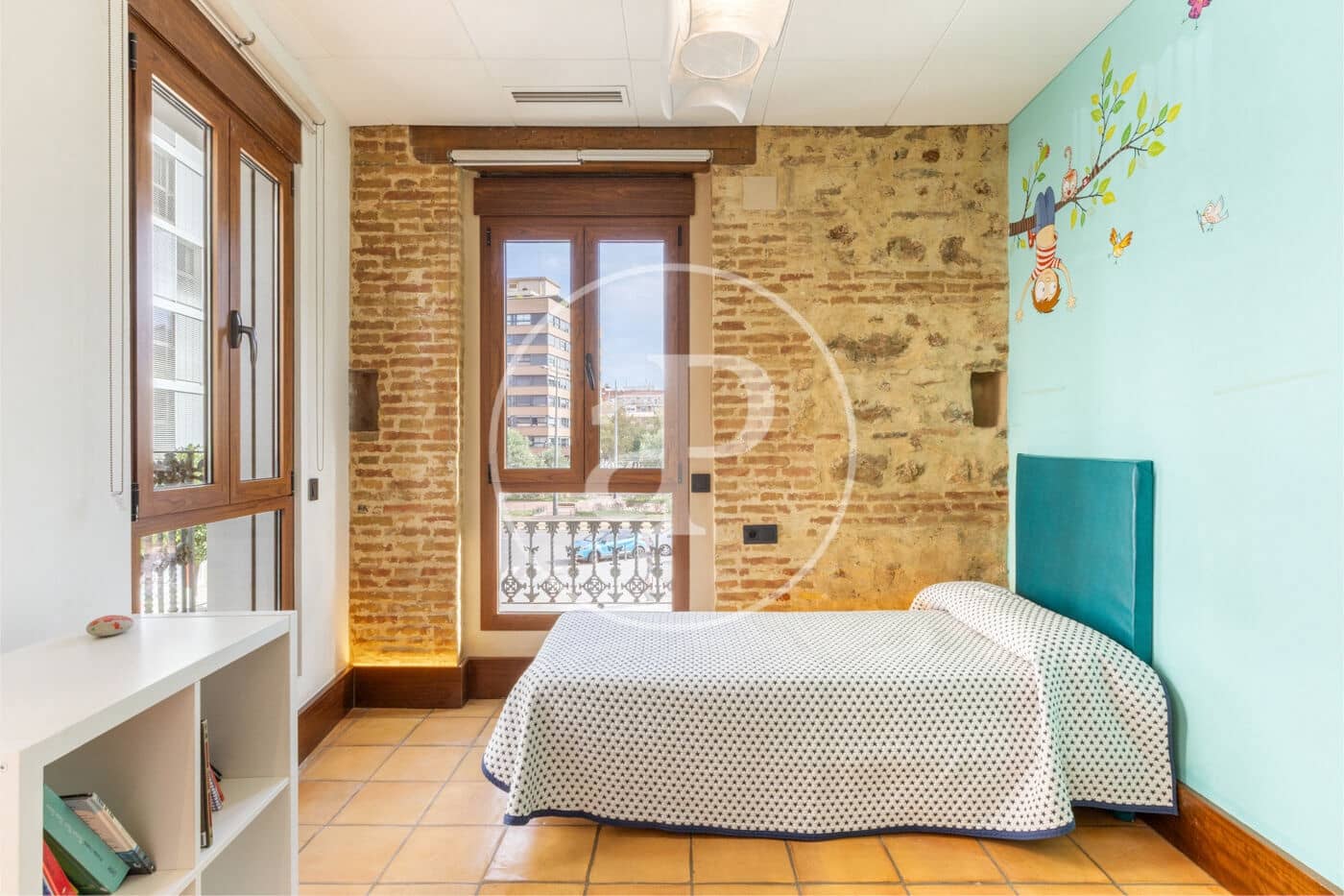 5 bedroom Villa for rent in Valencia city - € 3,900 (Ref: 9385690)