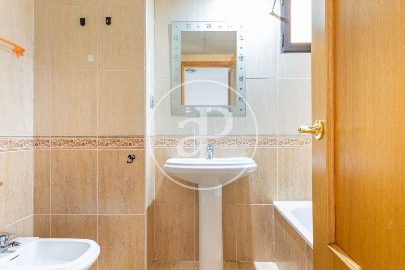 4 sypialnia Apartament do wynajęcia w Miasto Walencja z basenem - 3 000 € (Ref: 9385692)