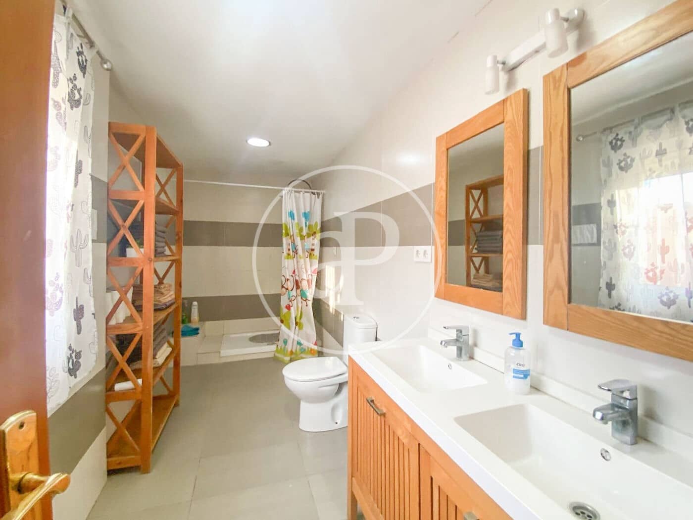 4 slaapkamer Villa te koop in Lliria met zwembad - € 272.000 (Ref: 9387996)