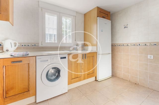 4 sypialnia Willa na sprzedaż w Llíria z basenem - 272 000 € (Ref: 9387996)