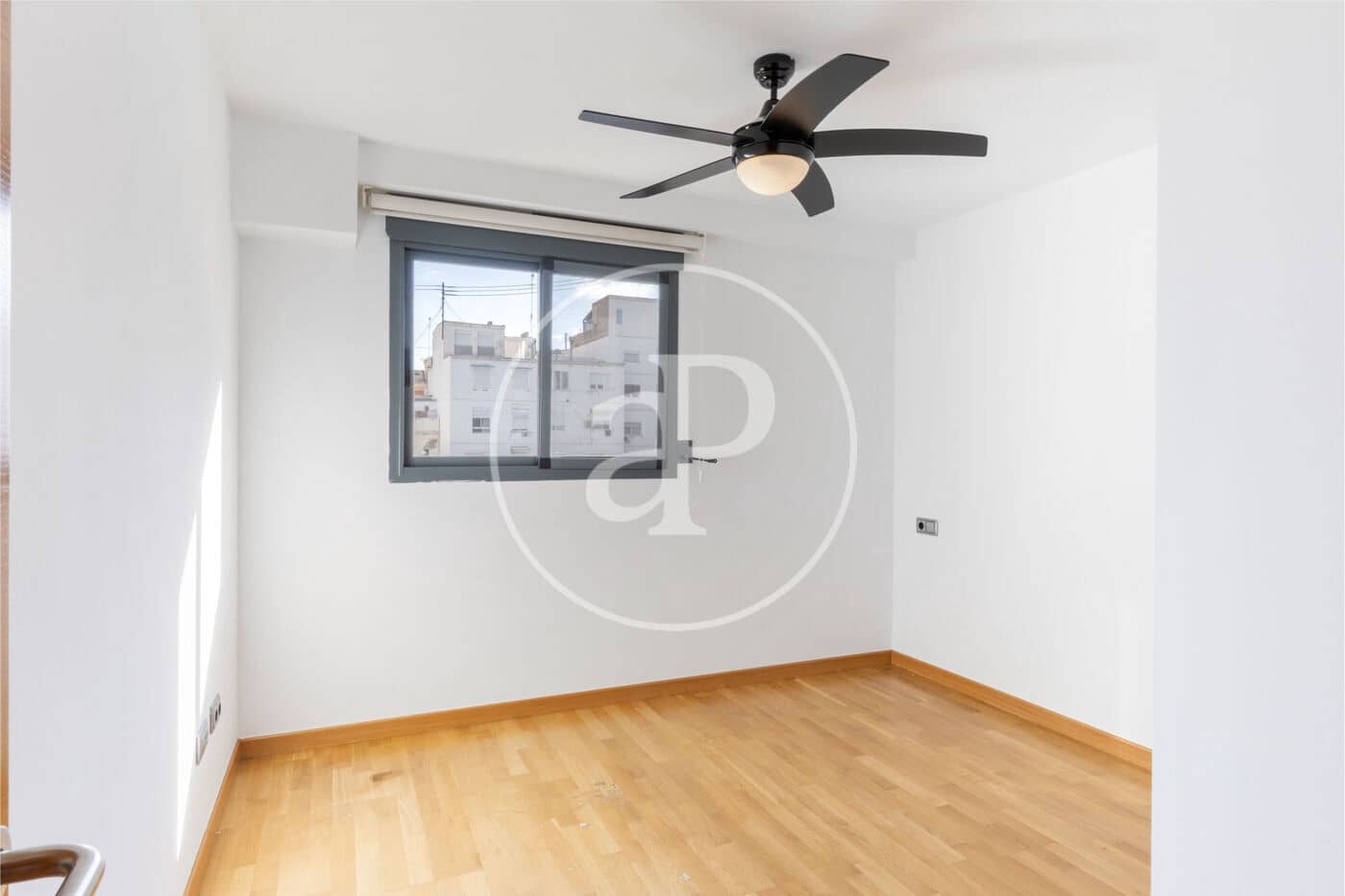 3 sypialnia Penthouse do wynajęcia w Miasto Walencja - 3 000 € (Ref: 9387998)