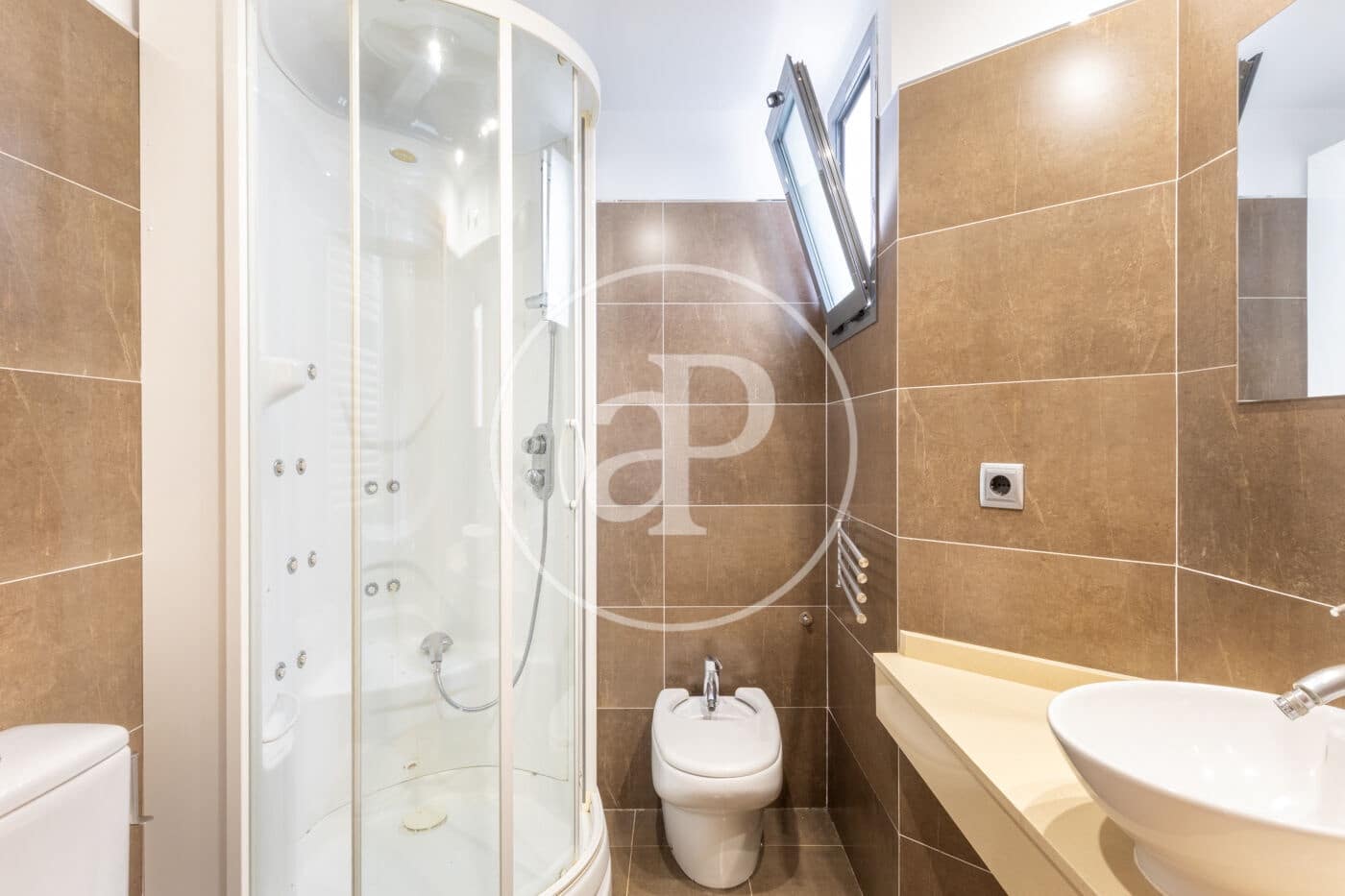 3 sypialnia Penthouse do wynajęcia w Miasto Walencja - 3 000 € (Ref: 9387998)