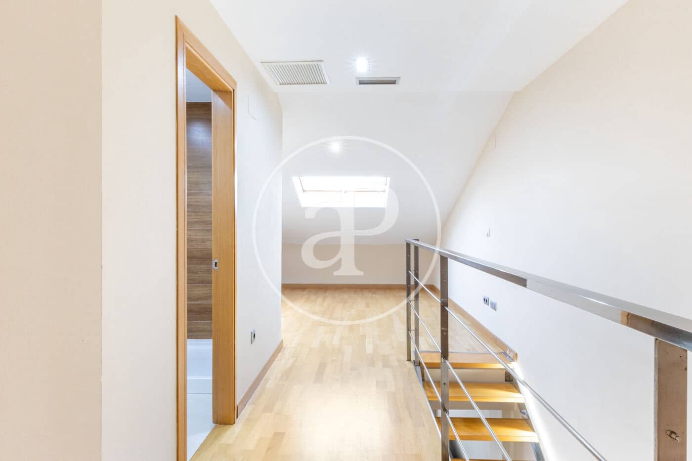 3 sypialnia Penthouse do wynajęcia w Miasto Walencja - 3 000 € (Ref: 9387998)