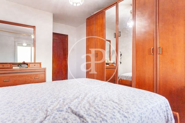 4 soveværelse Lejlighed til salg i Malilla, Valencia by - € 395.000 (Ref: 9387999)